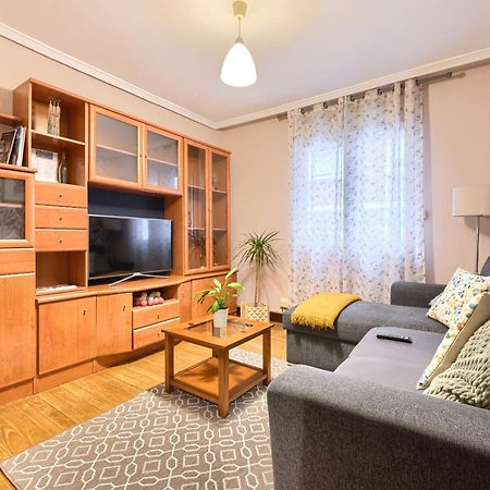 Bilbao, A Un Paso. Apartment Luaran gambar