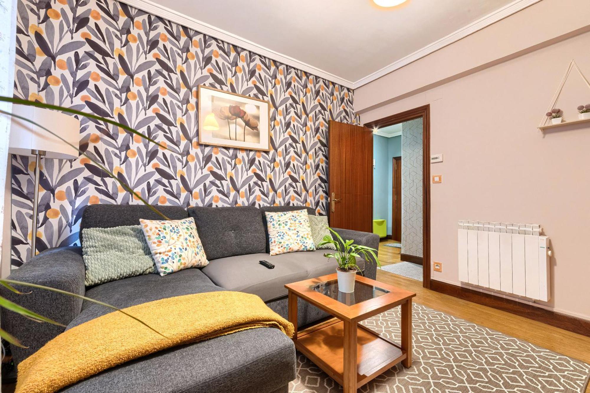 Bilbao, A Un Paso. Apartment Luaran gambar